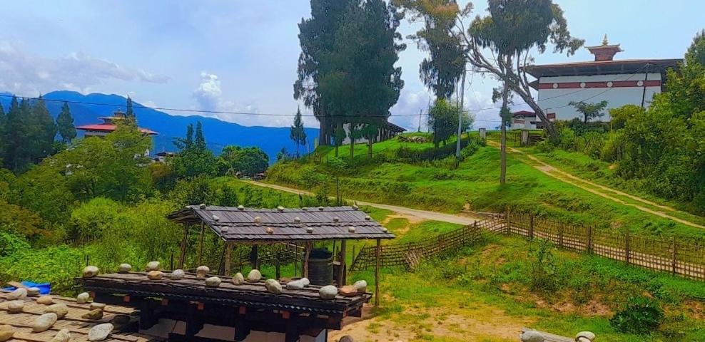 Nobgang "Traditional Heritage Homestay" Punakha Bagian luar foto