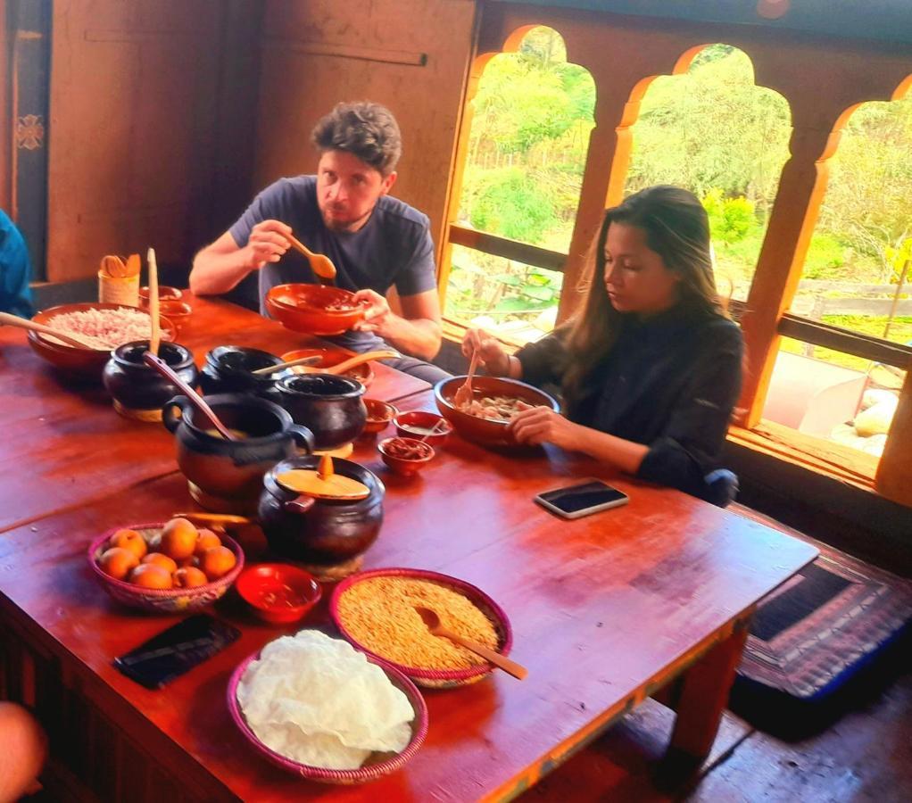 Nobgang "Traditional Heritage Homestay" Punakha Bagian luar foto