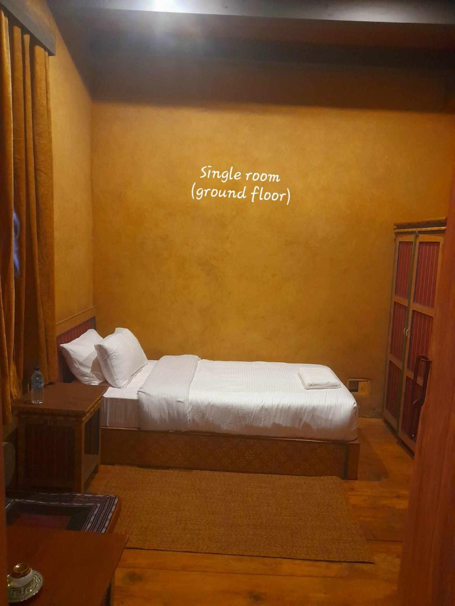 Nobgang "Traditional Heritage Homestay" Punakha Bagian luar foto