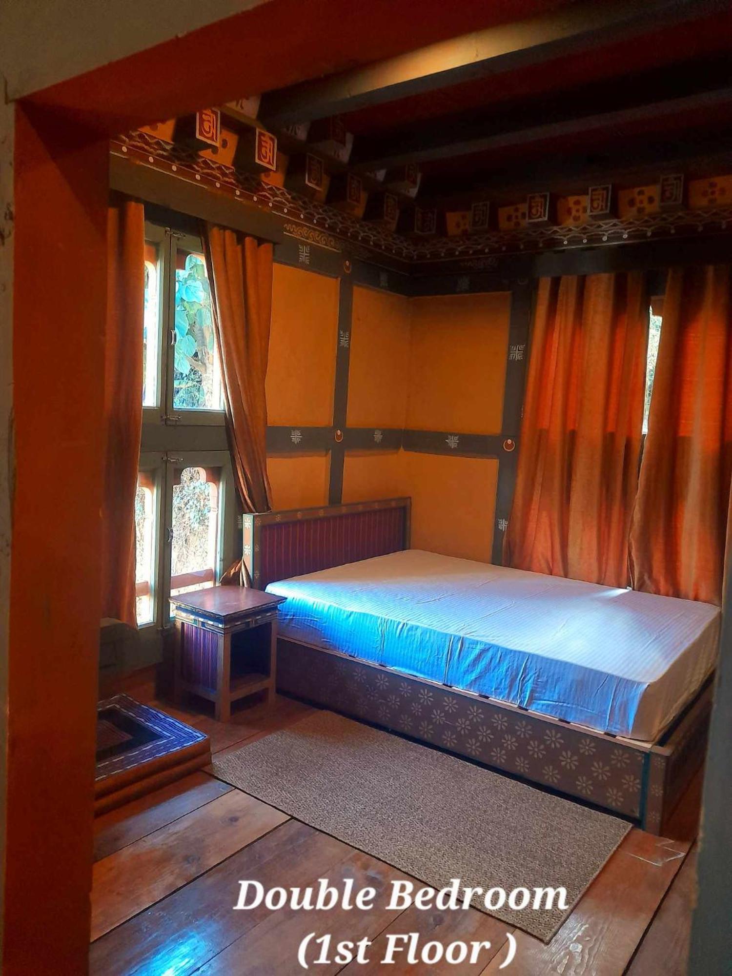 Nobgang "Traditional Heritage Homestay" Punakha Bagian luar foto